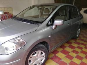 Nissan Tiida  Impecable —no Permuto