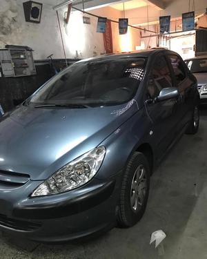 Peugeot  xt premium naftero