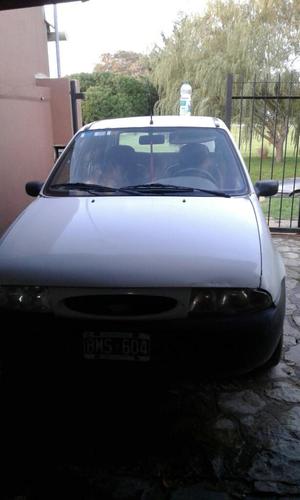 Vendo Ford Fiesta