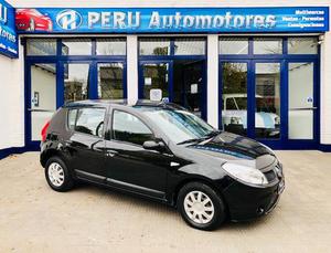 RENAULT SANDERO CONFORT 1.6N  KM 