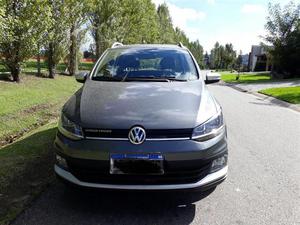 Volkswagen Suran Cross 1.6 Nafta 16v MTcv)