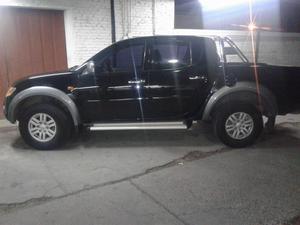 mitsubihi l 200 tailandesa