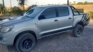 toyota hilux  impecable