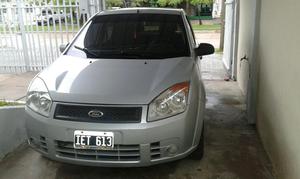 Ford Fiesta  Km, Escuch Ofert