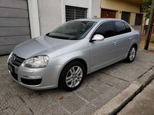 Volkswagen Vento 2.5 Advance 170cv