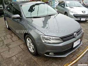 Volkswagen Vento 2.5 Luxury Tiptronic 170cv