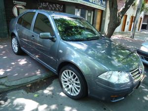 Bora Trendline TDI impecable full  permuto