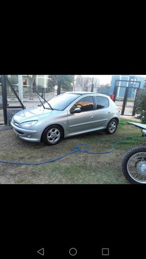 Vendo Peugeot 206 Xt Premium 5 Puertas