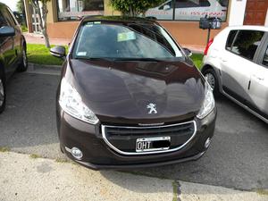 PEUGEOT 208 ALLURE TOUCH SCREEN FULL