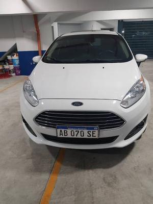 Ford Fiesta Kinetic Design 1.6 Sedan Titanium