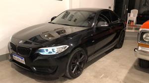 BMW 220i Sport