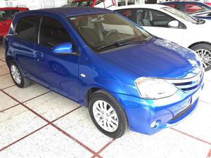 Toyota Etios 5P 1.5 XLS MTcv)