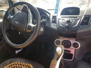 Vendo Ford Fiesta Kinectis