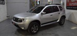 Renault Duster tech road