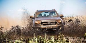 FORD RANGER LIMITED 4X4 3.2L