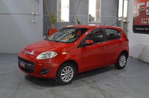 FIat Palio attractive 1.4 8v nafta  puertas color rojo