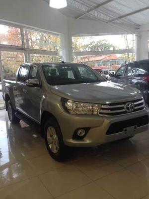 Toyota Hilux Srv 2.8 4x2 M/t De Contado