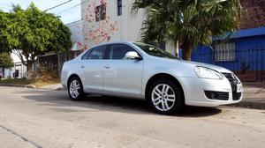 Volkswagen Vento 2.5 Advance 170cv 