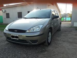 OPORTUNIDAD!! Impecable Focus Ambiente 1.6 nafta, 