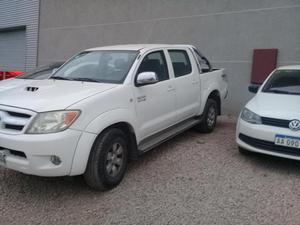 hilux srv  unica mano con  km