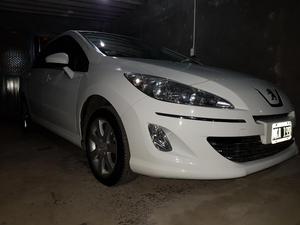 Vendo Peugeot 408 Allure...