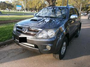 toyota sw4 3.0 tdi, 4x4, cuero