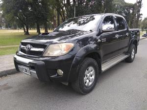 Toyota Hilux  Financio