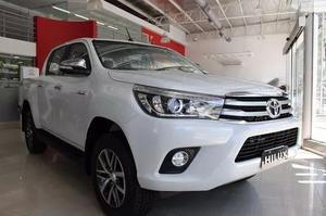 TOYOTA HILUX 4X2 / 4X4 EC