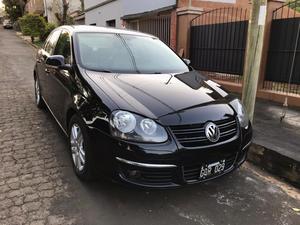 Volkswagen Vento 2.5 Luxury Wood 