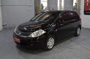 Nissan tiida visia 1.8 6mt nafta  puertas color negro