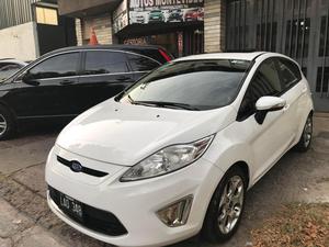 Ford FiESTA TITANIUM 