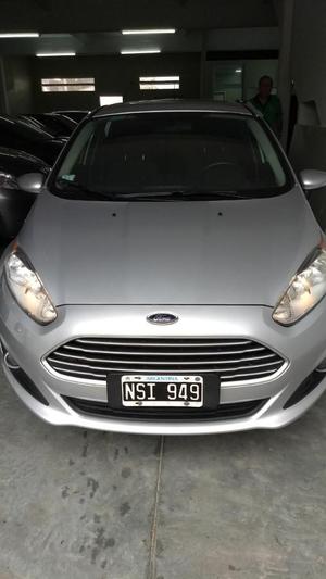 Ford Fiesta Kinetic Full, financiacion, recibo menor valor.