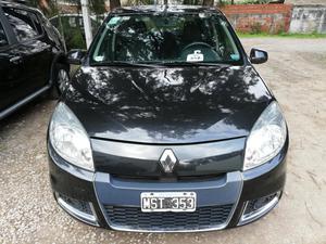 Renault Sandero v Privilege 