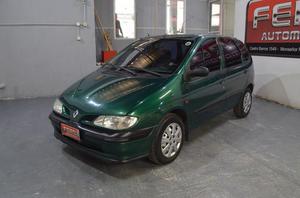 Renault Scenic 1.6L 16v nafta  puertas color verde