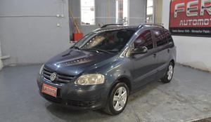 Volkswagen Suran 1.6 nafta  puertas color gris oscuro