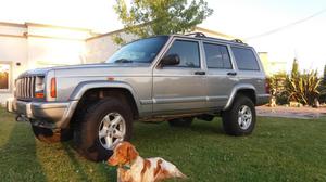 Jeep Cherokee AT  Classic