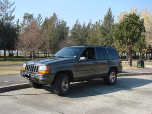 Jeep Grand Cherokee Limited Año 