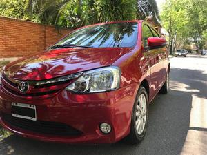 Toyota Etios Hatchback 1.5 XLS MT5 (90cv) 5P