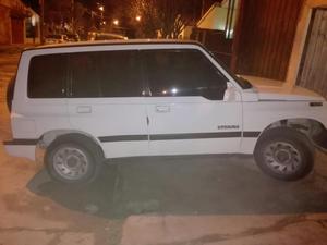 Vendo Suzuki Vitara .