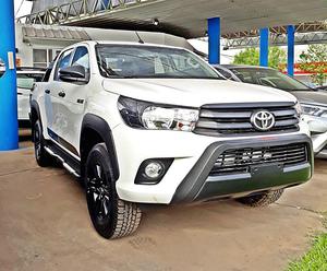 TOYOTA Hilux D/C LIMITED 2.8 4X4 AT! 0km!