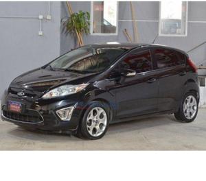 FORD FIESTA KINETIC TITANIUM NEGRO