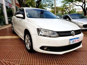 Volkswagen Vento Luxury Automático