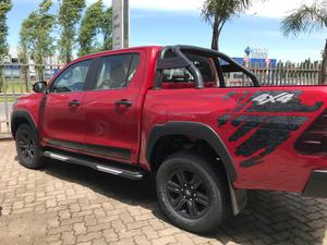  Toyota Hilux 4X4 DX OKm