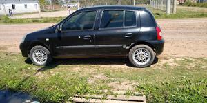 Vendo Renault Clio 5 Puertas Color Negro