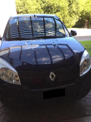 Renault Sandero 1.6 Confort / Nafta / 