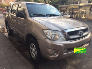 TOYOTA HILUX 2.5 D4D D/CAB 4X2 TD DX PACK 