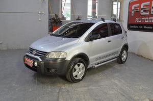 Volkswagen Crossfox 1.6 nafta  puertas color gris