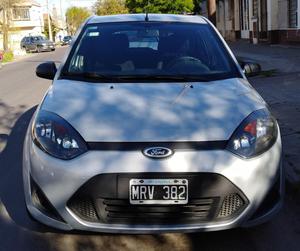 FORD FIESTA  KM IMPECABLE PARTICULAR TITULAR