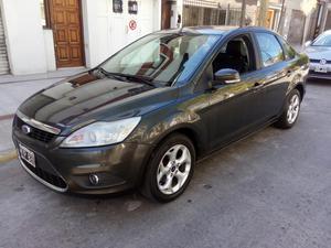 Ford Focus Guia 2.0 At  Impecable