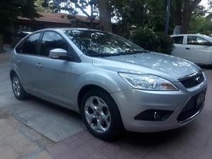 Ford Focus 2.0 Ghia Aut 